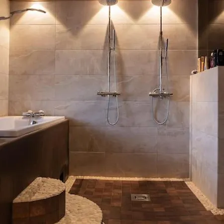 Unique In With Sauna And Hot Tub Helsinki