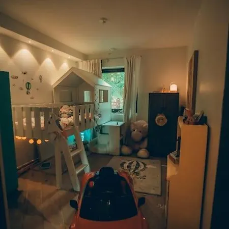 Unique In With Sauna And Hot Tub 公寓 *