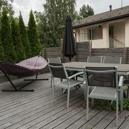Unique In With Sauna And Hot Tub * 赫尔辛基